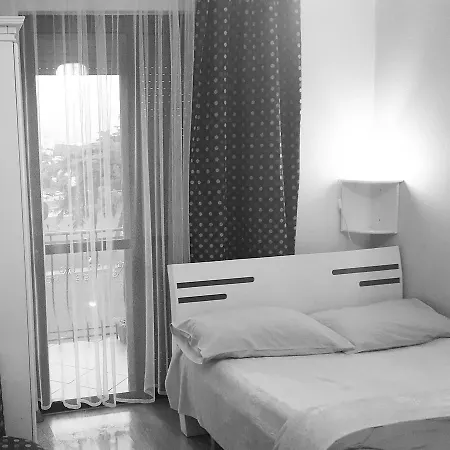 Apartment Privat *